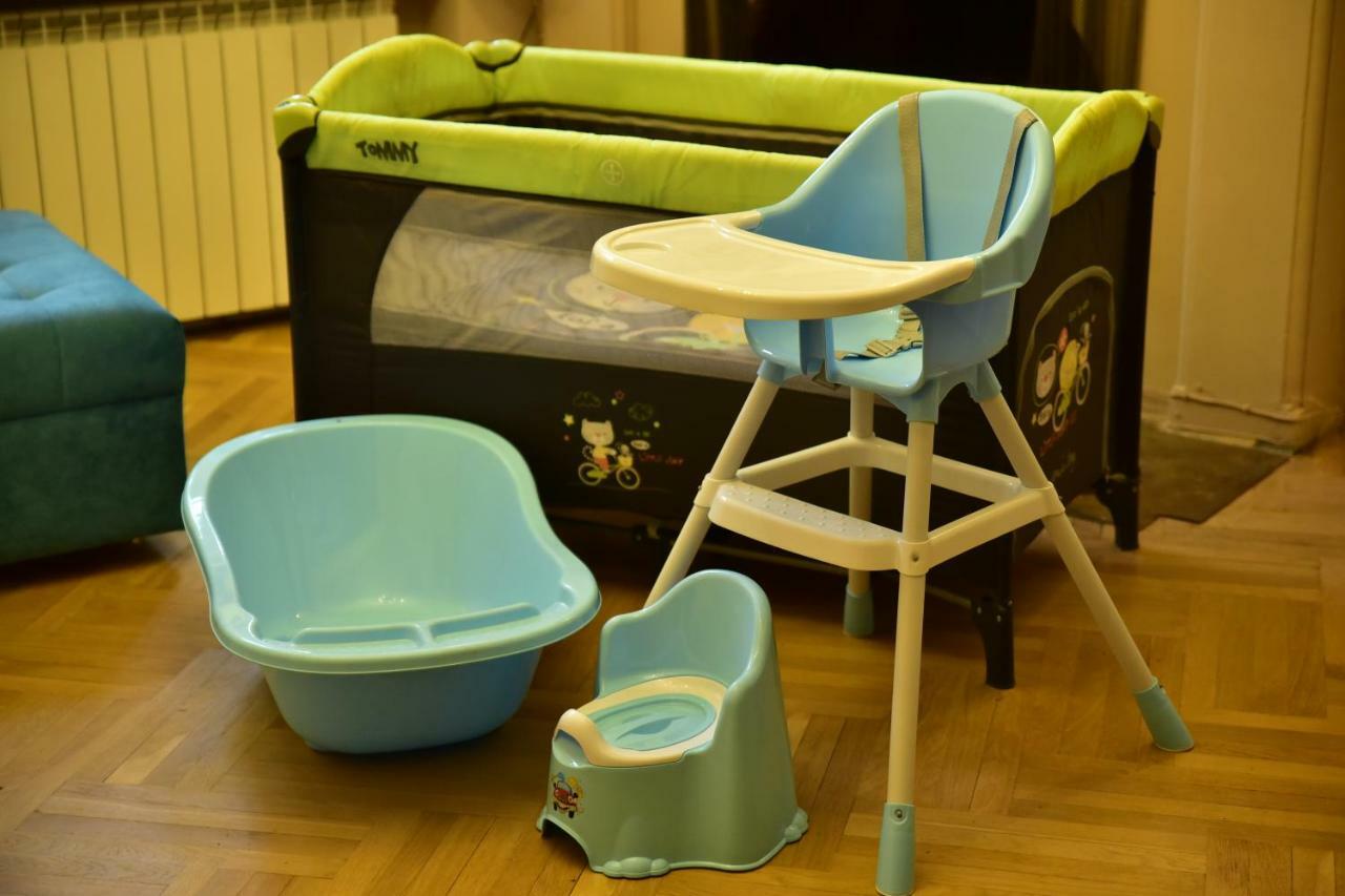 4Bd Appartaments With Cozy Garden Тбилиси Екстериор снимка